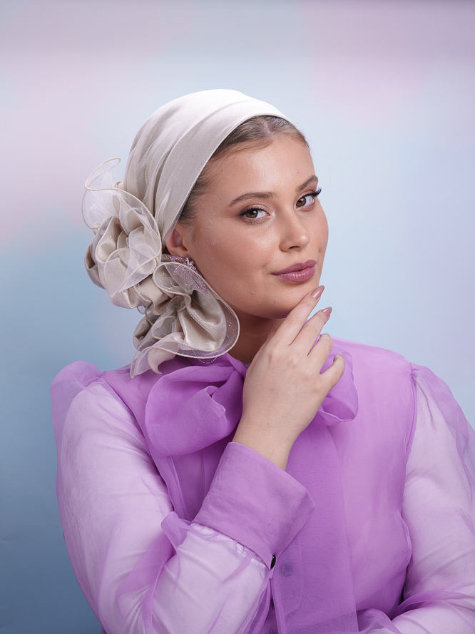 Headscarf Prescious Light Beige with Tulle