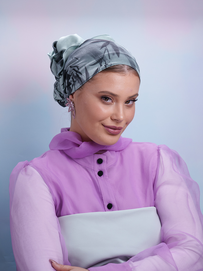 Printed evening headscarf green and black